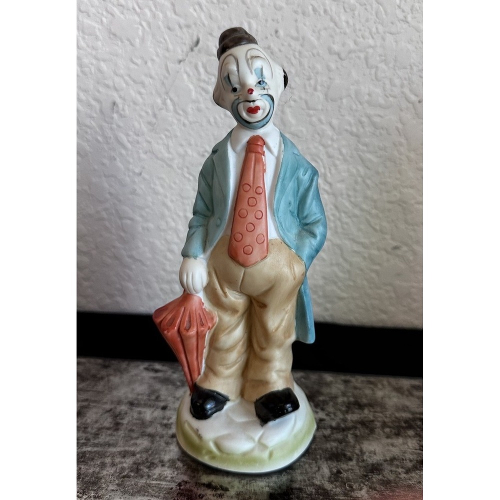Clown with Umbrella Porcelain Figurine Home Decor 7.5"